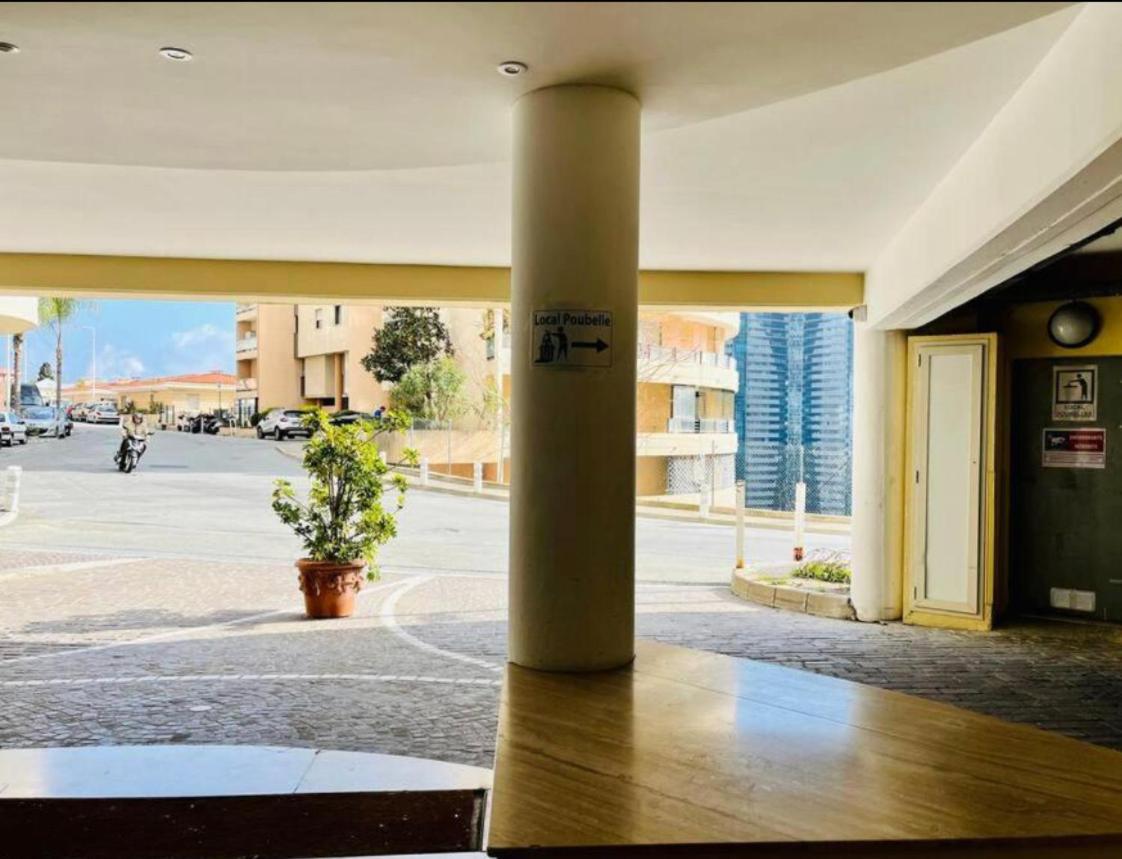 Reve Au 7E Ciel Piscine Baie De Monaco Appartement Beausoleil Buitenkant foto