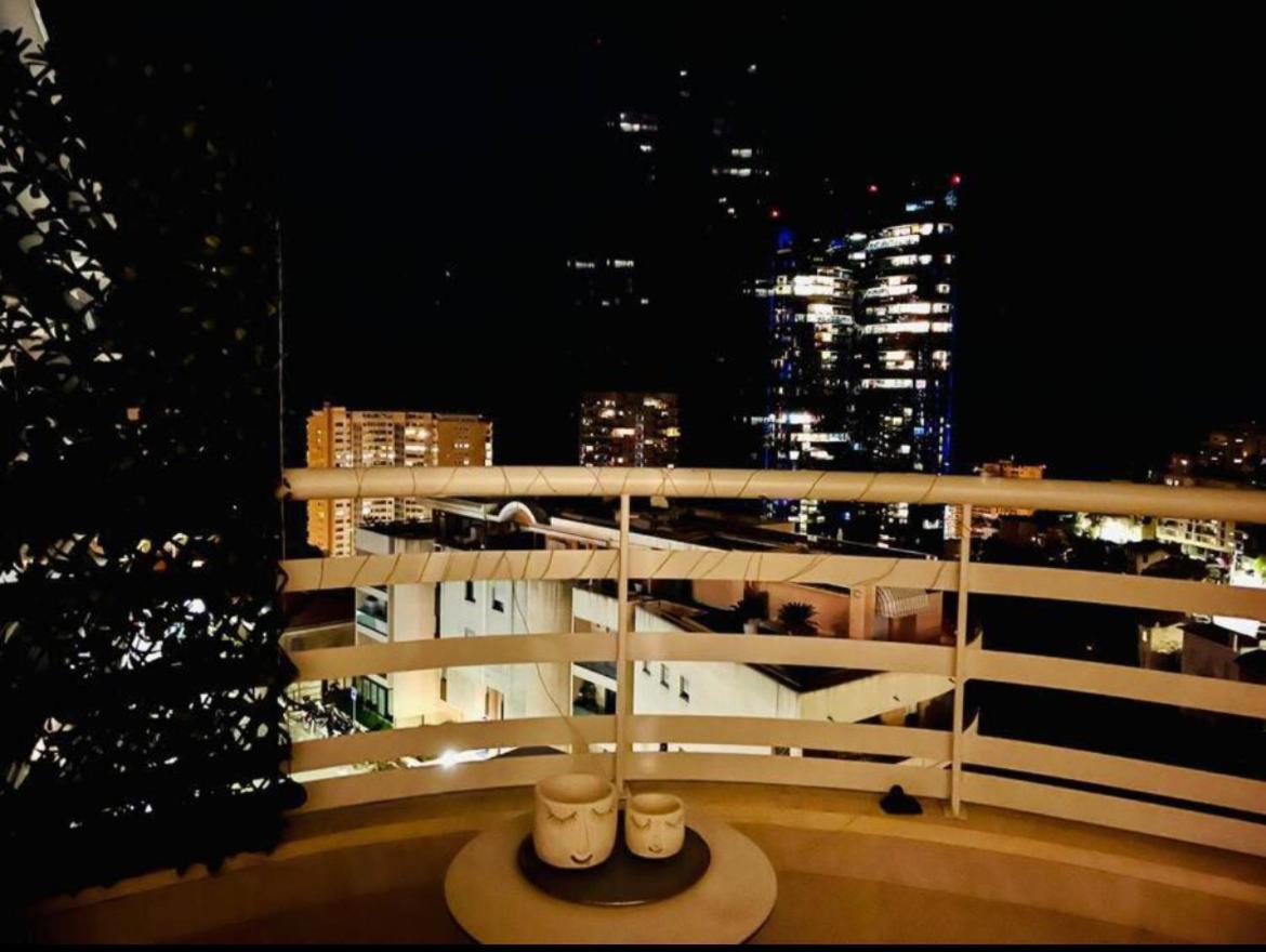 Reve Au 7E Ciel Piscine Baie De Monaco Appartement Beausoleil Buitenkant foto